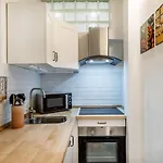 Viktoria design studio apartment