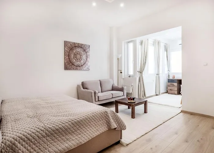 Viktoria design studio apartment